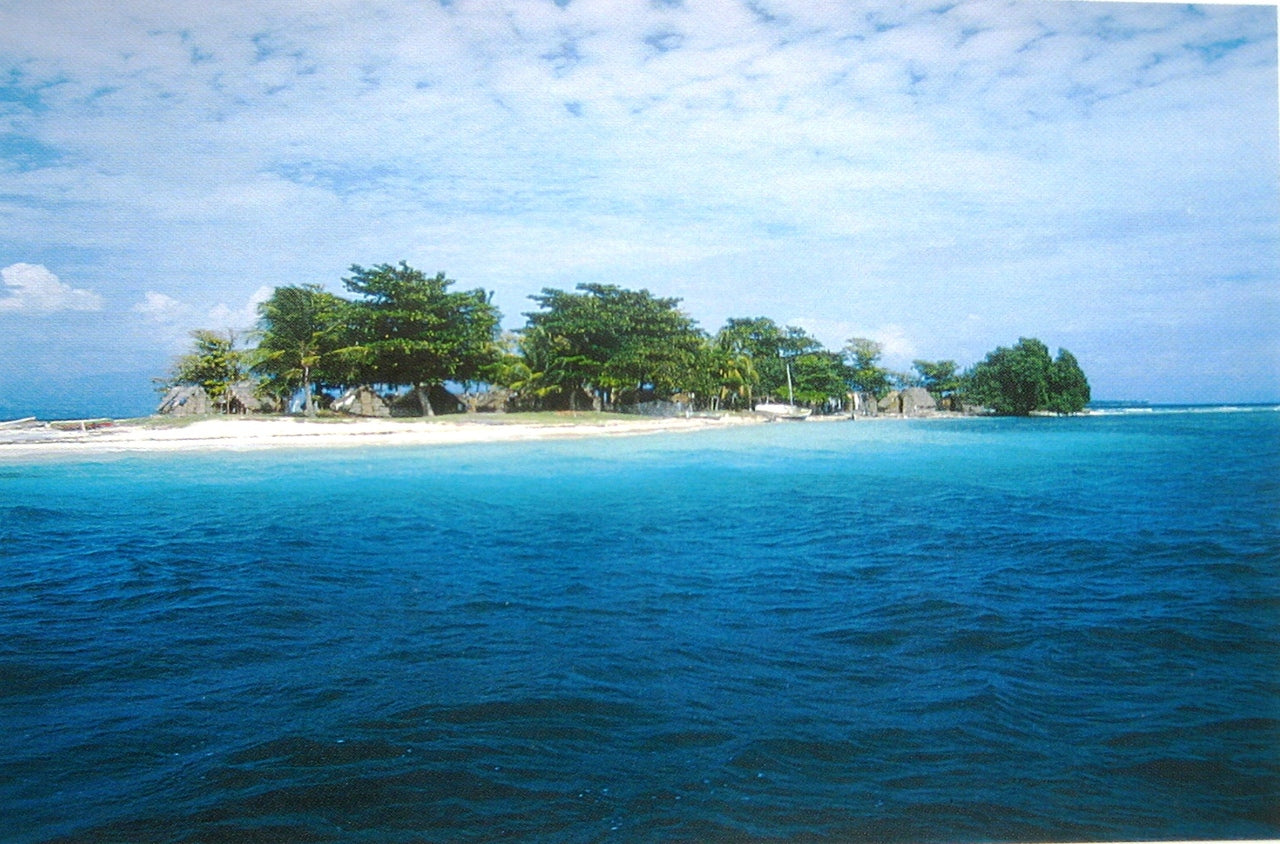 Postal haitiana: Hermosa isla cerca de L'Ile a Vache en el sur de Haití