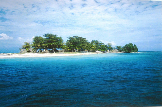 Postal haitiana: Hermosa isla cerca de L'Ile a Vache en el sur de Haití